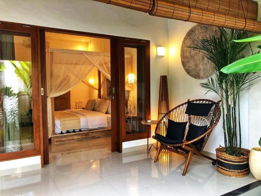 Villa Sayang 1 เซมินยัค ภายนอก รูปภาพ
